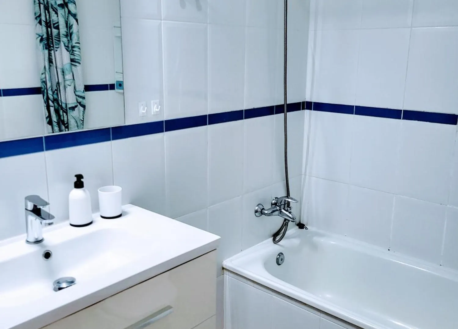 2 Bedroom Apartment With A Pool Arona  Arona (Tenerife)