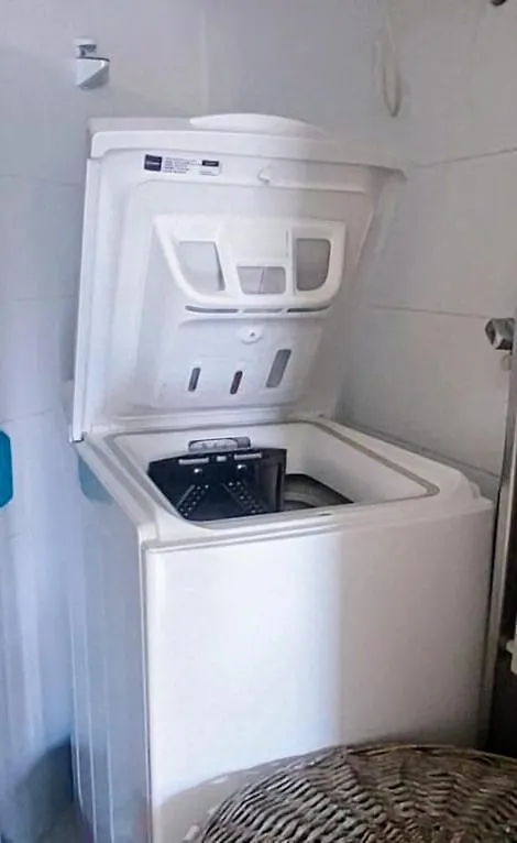ארונה 2 Bedroom Apartment With A Pool