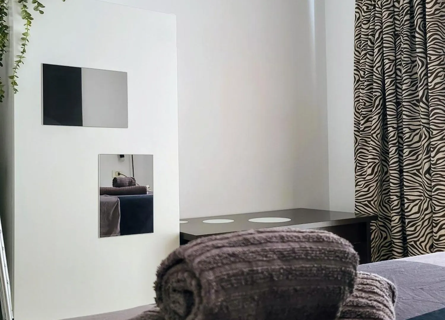 ארונה 2 Bedroom Apartment With A Pool