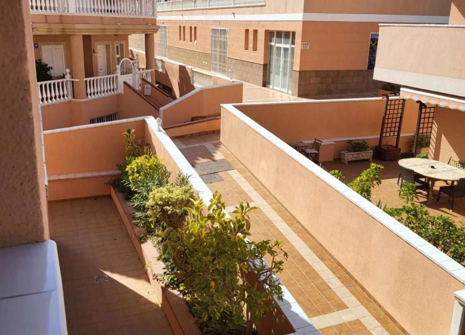 2 Bedroom Apartment With A Pool Arona